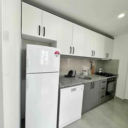 Apartment Plaja Yaklasik 400 Metre Uzaklikta-2 *